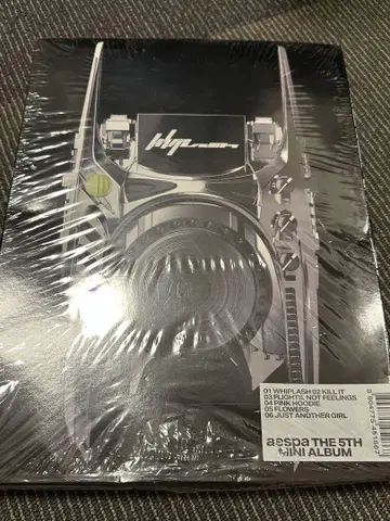 aespa Whiplash limited 리미티드 T셔츠 지젤