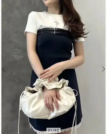 eimy istoire 레이스 레이어드 컷 미니 원피스