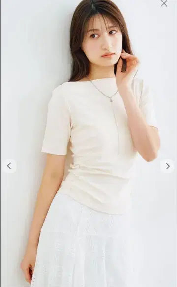COCO DEAL 보트넥 개더 티셔츠 상의 아이보리