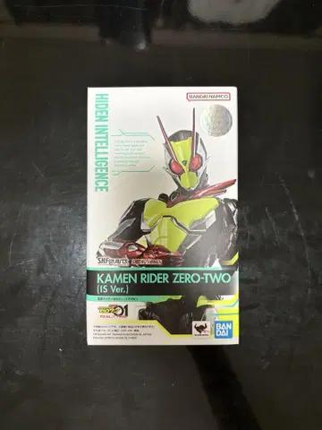 S.H.Figuarts 가면라이더 제로투 (이즈 Ver.)