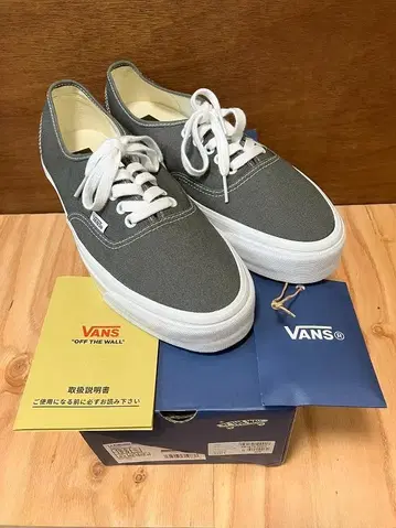 미사용 28.5cm VANS AUTHENTIC REISSUE 44