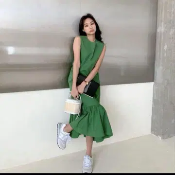 birthdaybash 벌스데이 바쉬 페플럼 린넨 드레스 그린 M