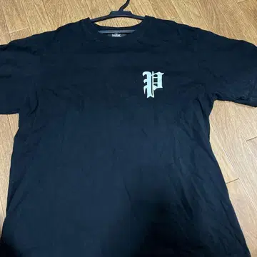 PHATRNK 블랙 T셔츠
