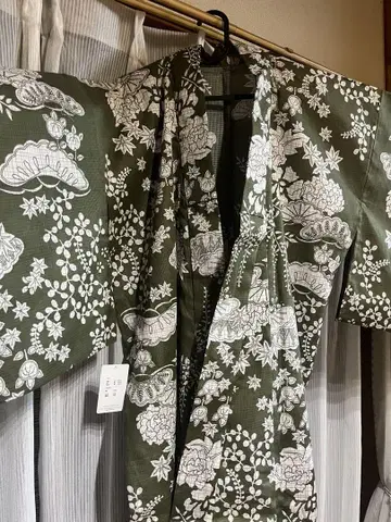 미사용 올리브 그린 꽃무늬 유카타