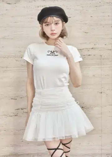 택 포함 새상품 Darich 다리치 자수 로고 티셔츠
