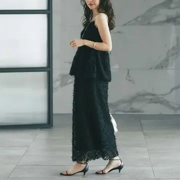 컨디션 최상 라부티크봉봉 페더 튈 스커트 블랙 F