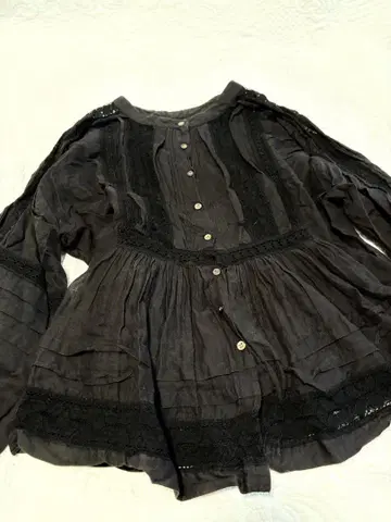 tumugu 블랙 레이스 장식 긴팔 셔츠