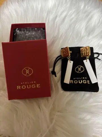ATELIER ROUGE 자애 귀찌