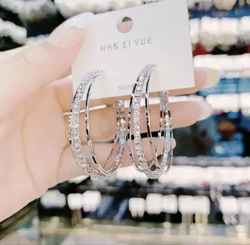 실버 스톤 후프 귀걸이 4.0cm