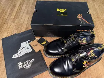 Dr.Martens / 닥터마틴 바스키아 한정판 콜라보 3홀