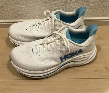 HOKA Clifton 10 와이드 러닝화 27.5cm