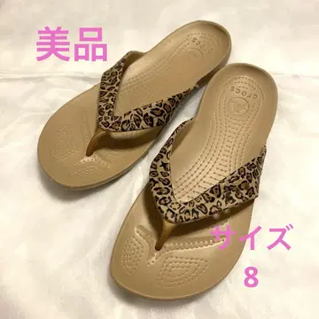 [새상품급] Crocs 레오파드 무늬 비치 샌들