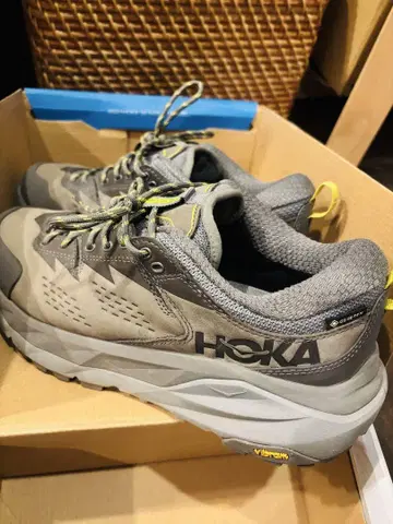 HOKA ONE ONE KAHA LOW GTX 26.5
