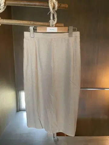 madam joconde (마담 조콘다) 베이지 롱 스커트 M