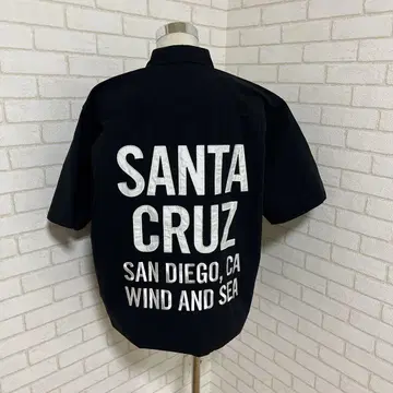 윈드앤씨 WIND&SEA 콜라보 로고 셔츠 겉옷 반팔 SANTA