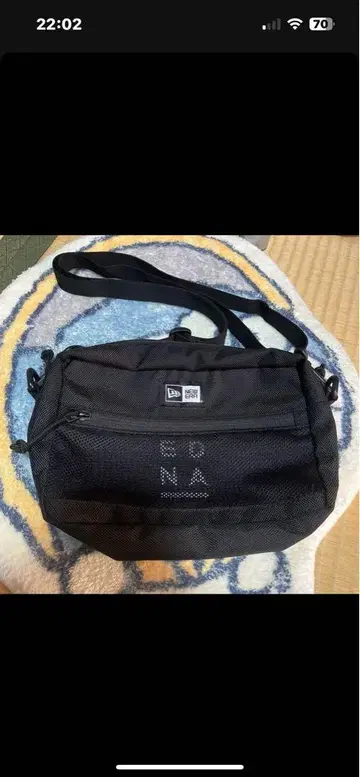 NEW ERA EDNA 숄더백 블랙