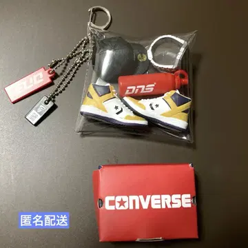 가챠 파우치 컨버스 뉴에라