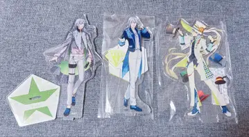 아이나나 Re:vale 모모 아크릴 스탠드