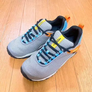 MERRELL 카멜레온8 스톰 고어텍스 22.5cm