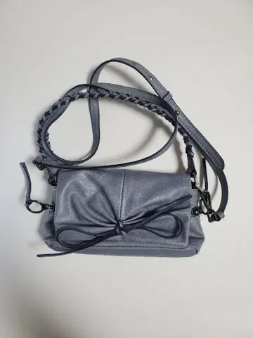 ZARA 리본 포함 숄더백