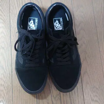 VANS ERA 블랙 스니커즈