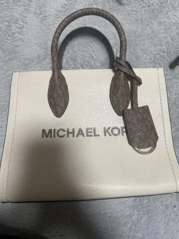 MICHAEL KORS 아이보리 핸드백