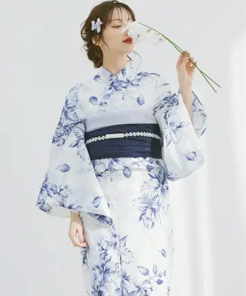 Dita 유카타 수선화의 저녁 바람 쐬기