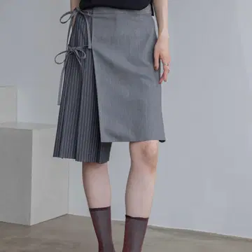 VACANCY 레이어드 플리츠 큐롯 팬츠 L