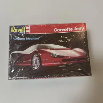 Revell Corvette Indy 1:25 모델 키트