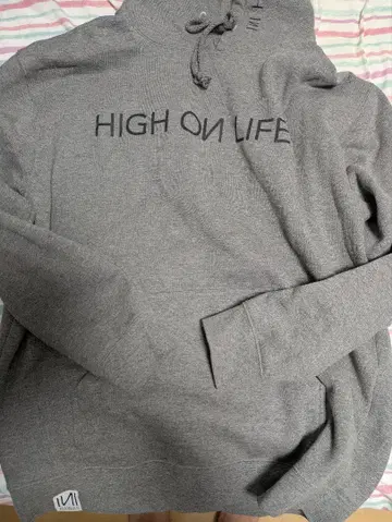 DefTech HIGH ON LIFE 후드티 그레이