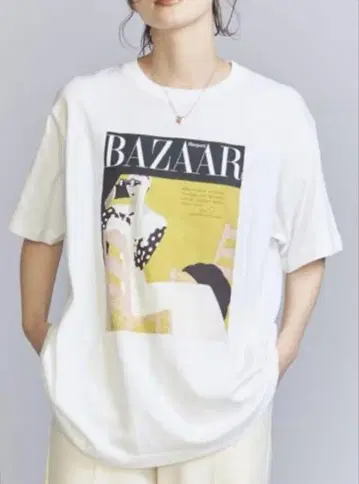 뷰티 앤 유스 BAZAAR 티셔츠