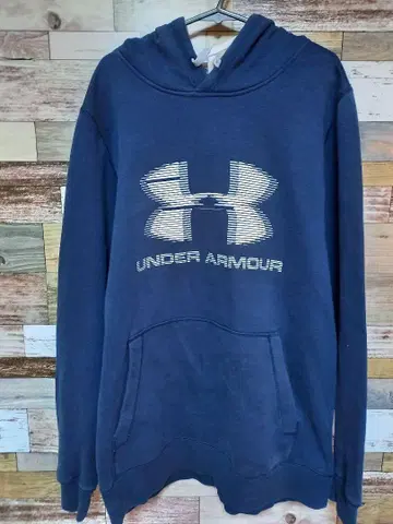 UNDER ARMOUR 네이비 후드 부착 후드티 SM