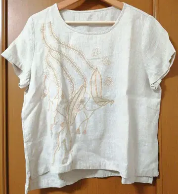 린넨 자수 상의 블라우스 아이보리 베이지 내추럴 린넨100 반팔