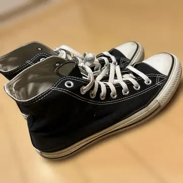 CONVERSE ALL STAR 블랙 하이컷 스니커즈