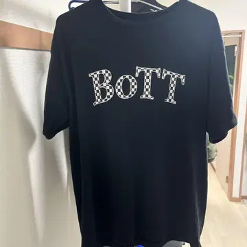 bott 티셔츠 블랙
