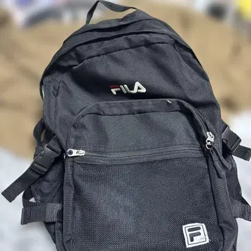 FILA 블랙 럭색 백팩