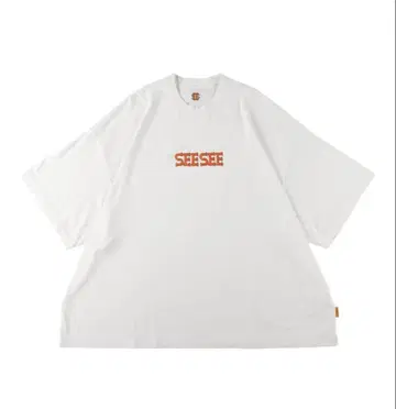 SEESEE SUPER BIG FLAT TEE OFFICIAL FONT