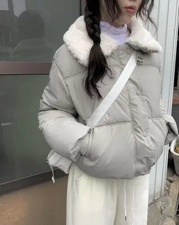 anyonemore 보아 다운 자켓