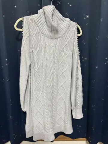 evelyn 어깨 펄 니트 원피스