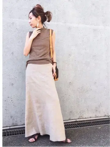 MADISONBLUE LINEN MAXI SKIRT