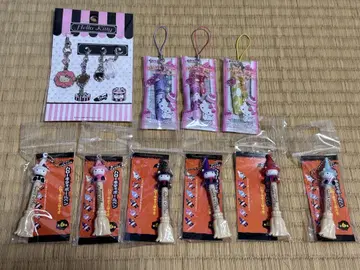 초레어 편의점 한정 헬로키티 볼펜 마스코트 6개 외 묶음 판매