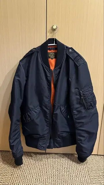 AVIREX L-2B 네이비 L 사이즈
