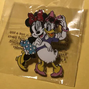 미니 데이지 magic key 핀 배지 disney