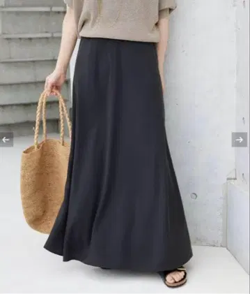 [새상품급] SLOBE IENA 피브릴 머메이드 플레어 스커트