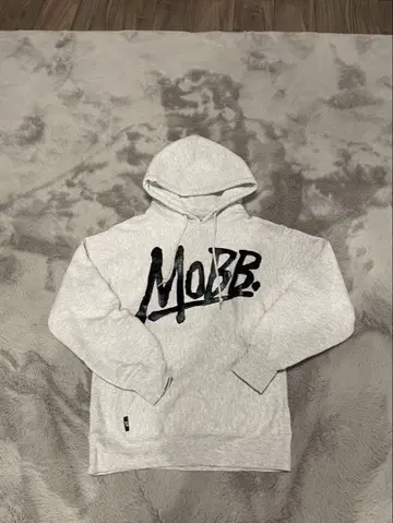 MOBB. 그레이 후드 맨투맨