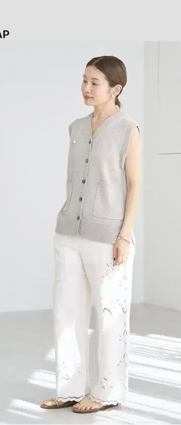 IENA 코튼 린넨 컷워크 레이스 이지 팬츠