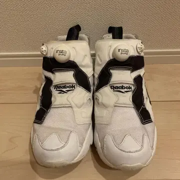 Reebok 인스타펌프 화이트/블랙 Future