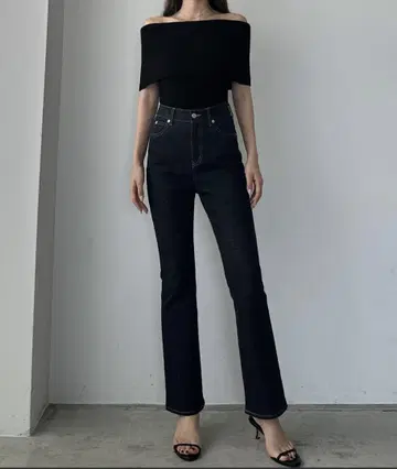louere 슬림 레그 플레어 데님 팬츠