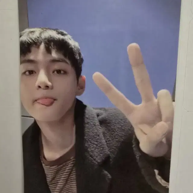 페스타 아미존포카 태형, 윤기, 석진