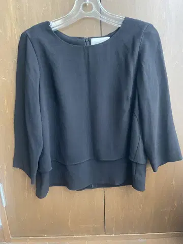 Loungedress 블랙 티셔츠 레이스